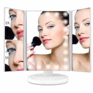 Ogledalo za šminkanje iz tri dela, sa uvećanjem od 2 i 3 puta i led osvetljenjem