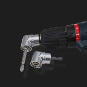 Kraći ugaoni nastavak montiran na bušilicu pod uglom od 105 stepeni