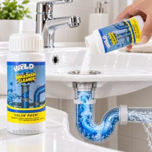 Sipanje sredstva za odčepljivanje cevi u lavabo i pena koja prolazi kroz sifon